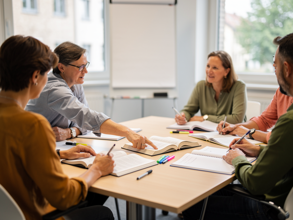 Bild zu Mündliches Abitur im Fach Philosophie sicher und kompetent gestalten