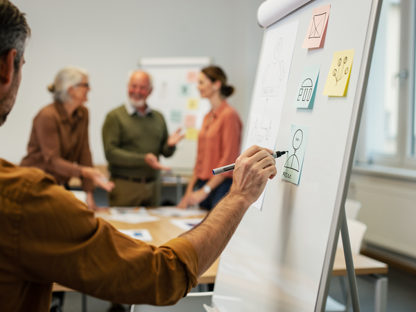 Bild zu Veränderung(en) in der beruflichen Bildung durch künstliche Intelligenz – Planung von Bildungsgangarbeit